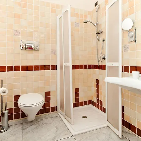 Guest house Sa Domu Cheta 2*