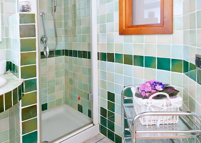 萨多穆盖塔酒店 4*